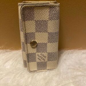 Louis Vuitton Beige and Brown Checkered Key Holder